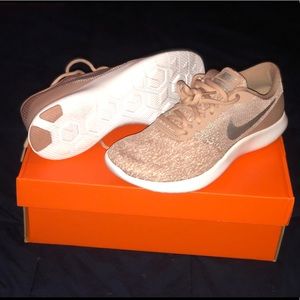 Never Worn Nike Flex